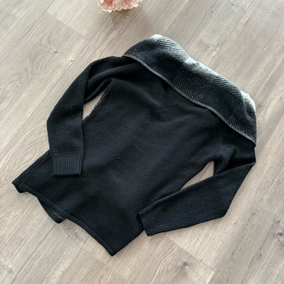 Vintage Macy's Ava Mohair Plaid Leather Trim Cardigan Sweater - Picture 3 of 4